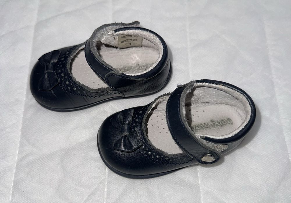 Sapatos de menina