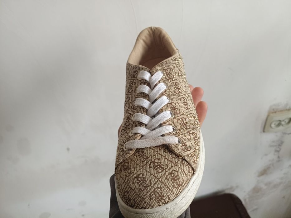 Кеды/Сникерсы Guess