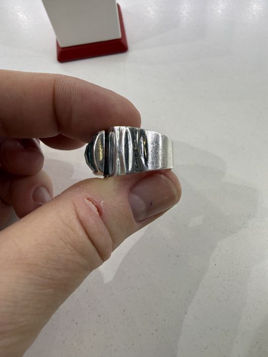 Серебрянное кольцо с топазом