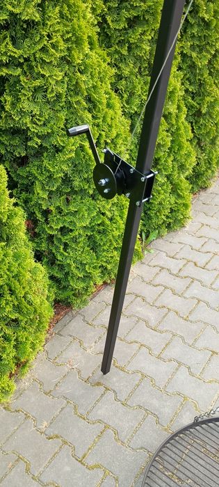 Trójnóg grill ogniskowy
