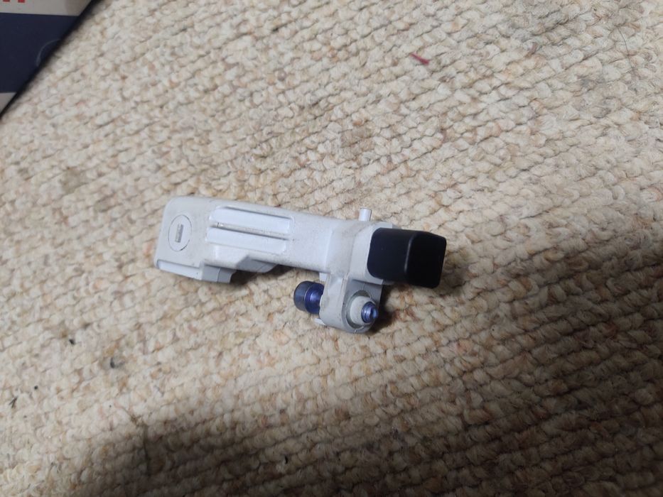 Czujnik położenia wału VW -Nowy