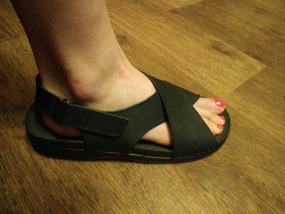 Сандали кожанные