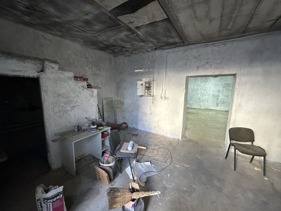 Продається цокольне приміщення по вул. Галицька 160м2