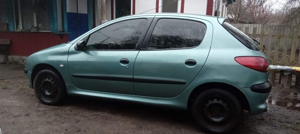 Обмін, Продам пежо 206 1.4