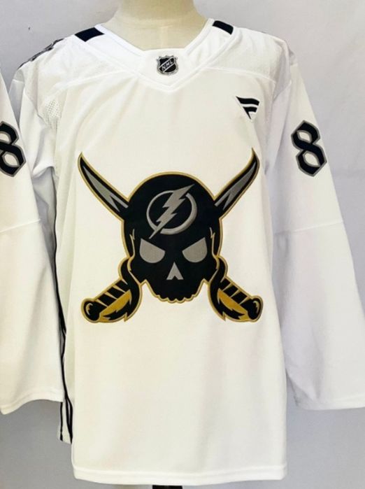 Футболка Худі Джерсі Nike Adidas Fanatics MLB NBA NFL Raiders