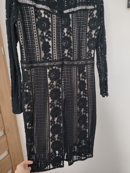 Sukienka koronkowa M