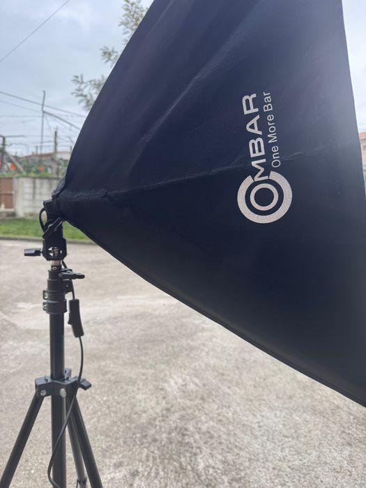 Softbox OMBAR 50x70cm luz contínua
