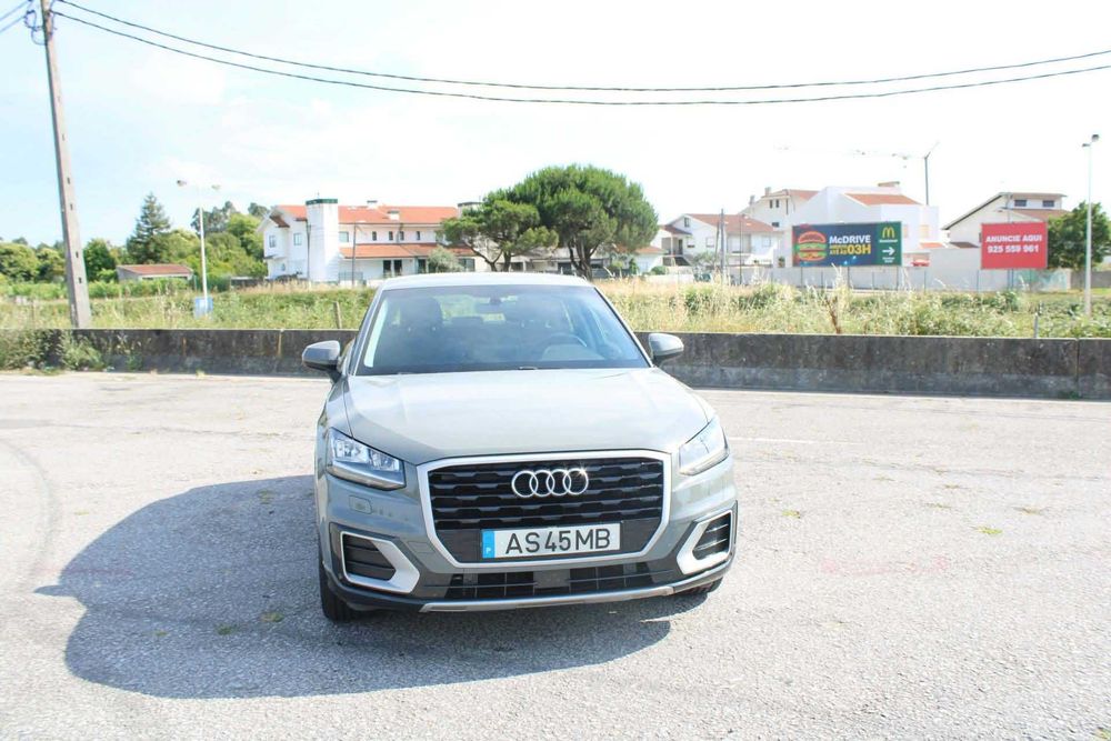Audi Q2 1.6 TDI - Android Auto, Painel Digital...
