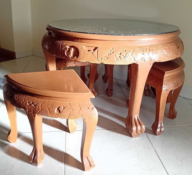 Mesa de chá oriental + 4 bancos