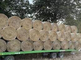 Sucha słoma w belach