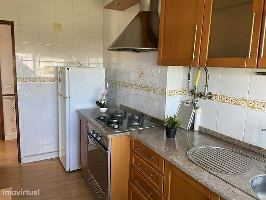 Apartamento T2 para arrendamento