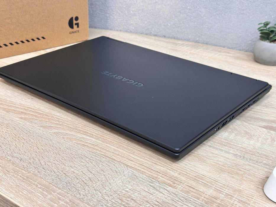 Gigabyte Gaming A16 3WH 165Hz/AMD Ryzen 7-260/16Gb DDR5/1Tb SSD/RTX 5070 8Гб GDDR7/ НОВИЙ!/2 цикли/ігровий Ноутбук/Гарантія!/Гігабайт/АМД/legion/Asus
