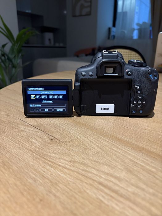 Canon EOS 750d + lente 10 mm 1:2.8 DC FISHEVE HSM