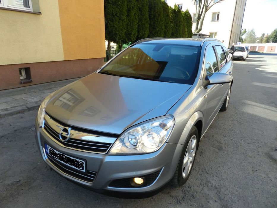 Opel Astra ASTRA H LIFT-2008r-1.7CDTI-110KM-Climatronic-Właśćiciel-PARKTRONIC-