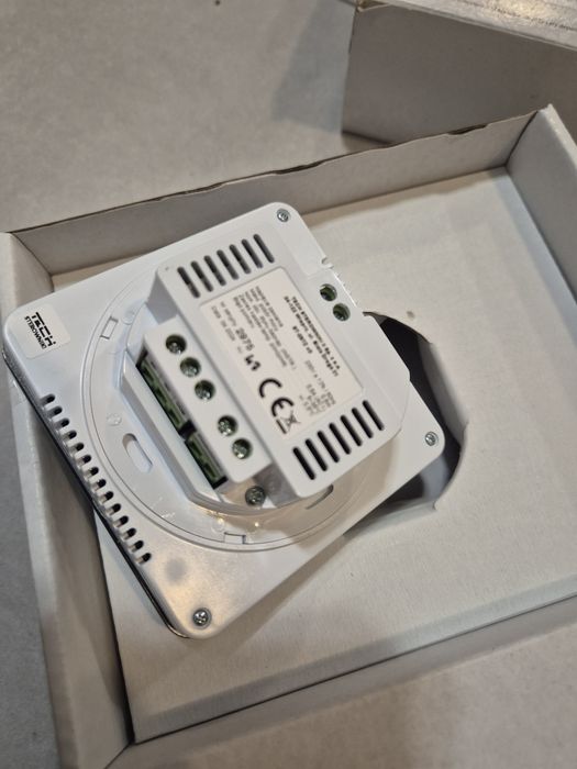 Sterownik ogrzewania podlogowki TECH  ST-297z v3 biały