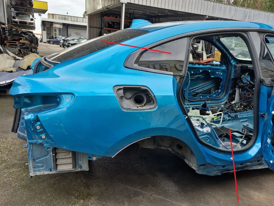 Painel trás direito BMW 2 Gran Coupe (F44)