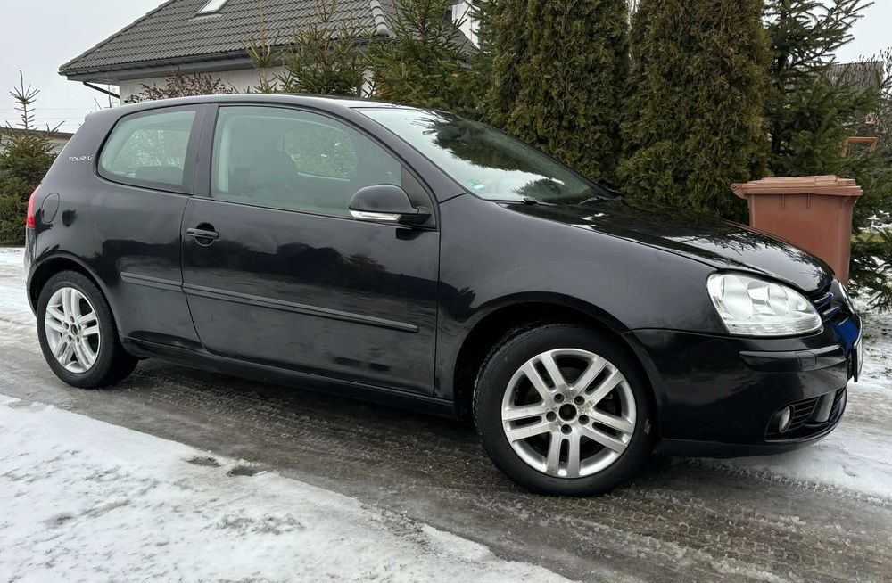 Volkswagen Golf 5 1.4 MPI Tour