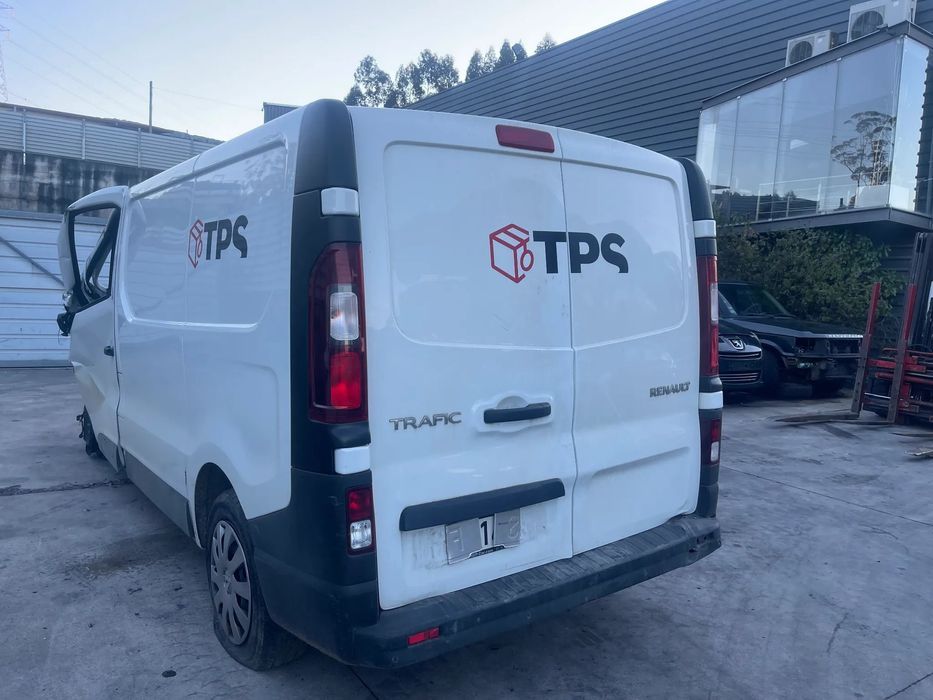 RENAULT TRAFIC 2.0 BLUE DCI FASE III 2021 PARA PEÇAS
