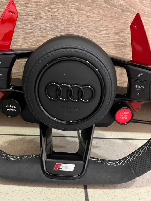 Volante Audi A3 A4 B8 TT 8J Q3 Q5 (S-Line / RS) Estilo R8