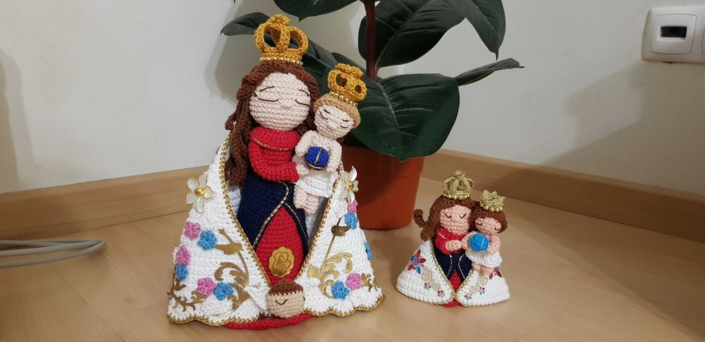 Santinha Amigurumi -Nossa Senhora de Nazaré