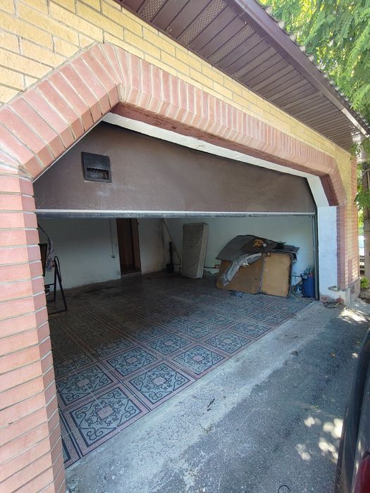 Продам дом 5комнат, жилая площадь 199м