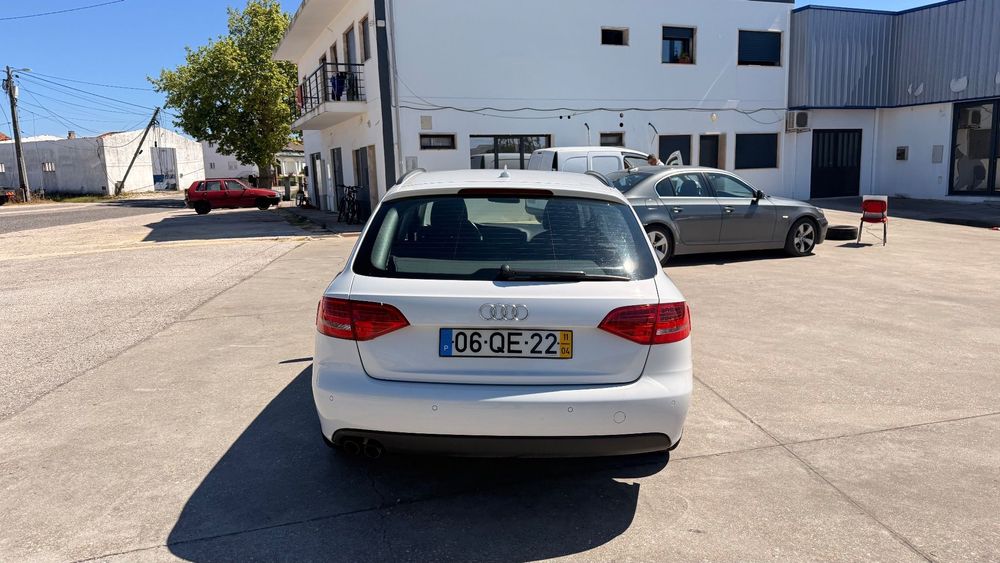 Audi A4 Avant 2.0 TDI DPF S line Sport Pack