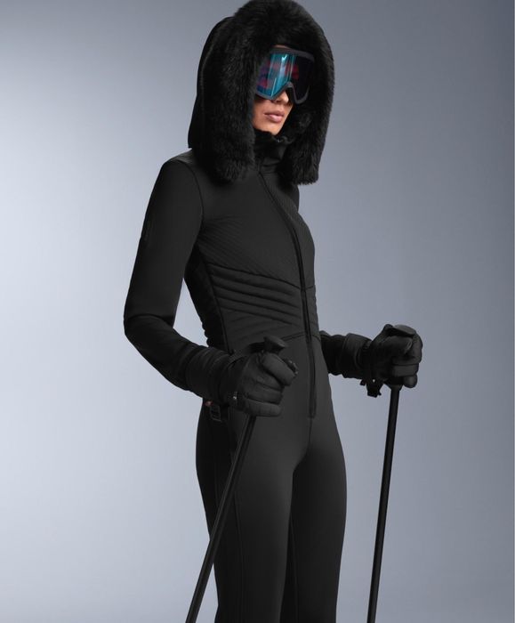 Жіночий чорний лижний костюм Oysho