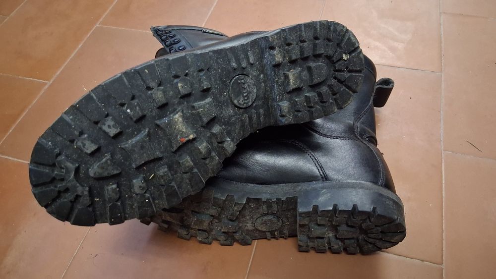 Botas militares goretex T42
