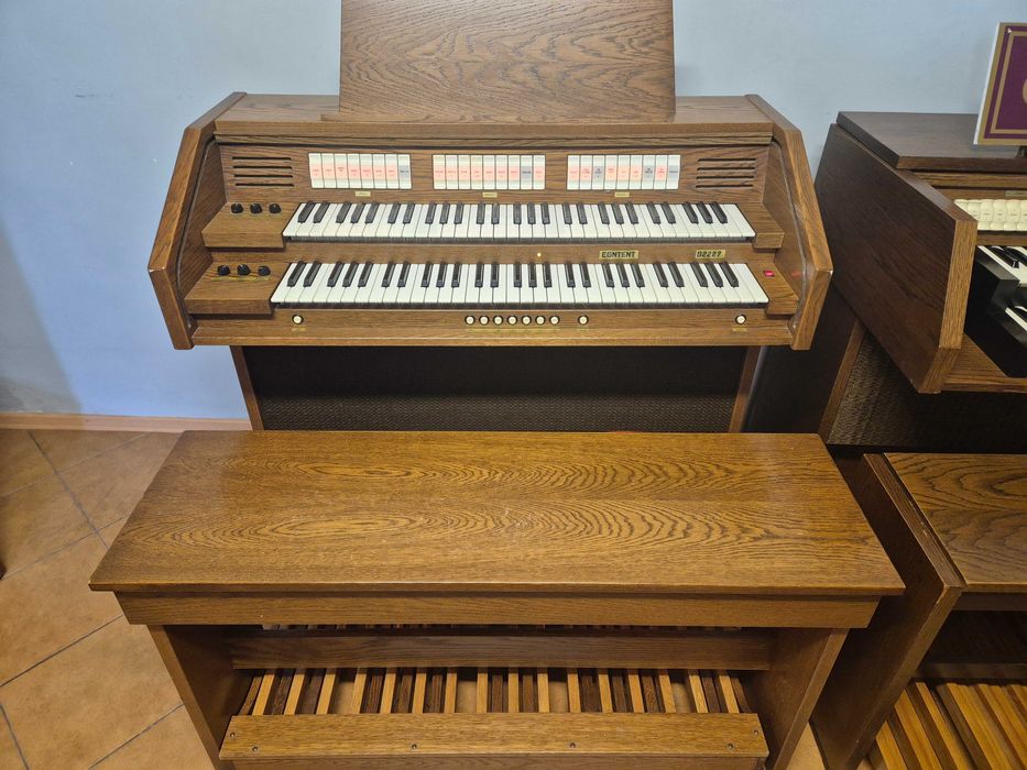 Cyfrowe organy koscielne Content D2227 MIDI