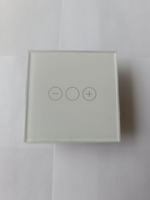 Розумний вимикач smart home