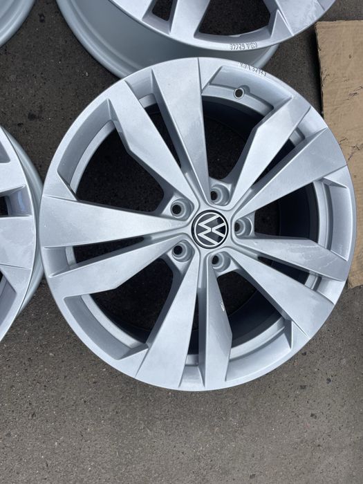 5/112R18 Volkswagen ID 4 ID 3 диски