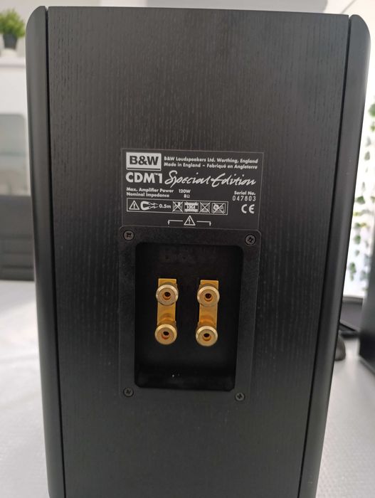 Colunas B & W CDM1 Special Edition