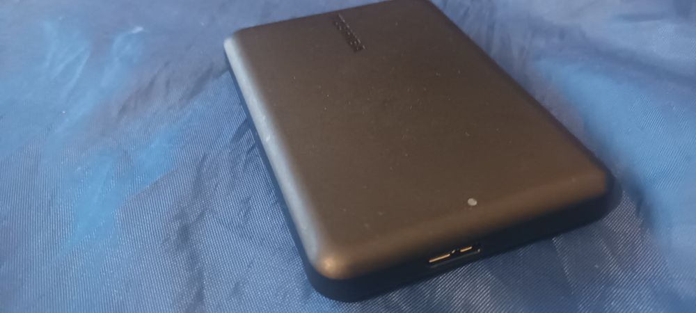 disco rígido externo portátil Toshiba Canvio Basics de 1 Tb