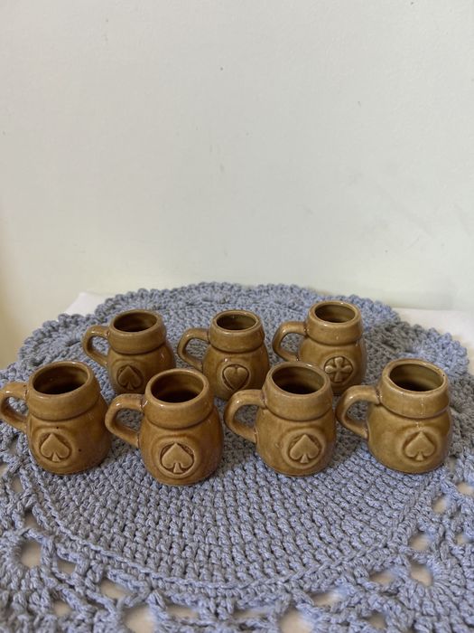 Zestaw mini kufelków PRL ceramika vintage | Kieliszki kamionka retro