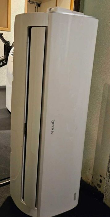Klimatyzator Rotenso jednostka wewnętrzna, model UKURA U35Wi