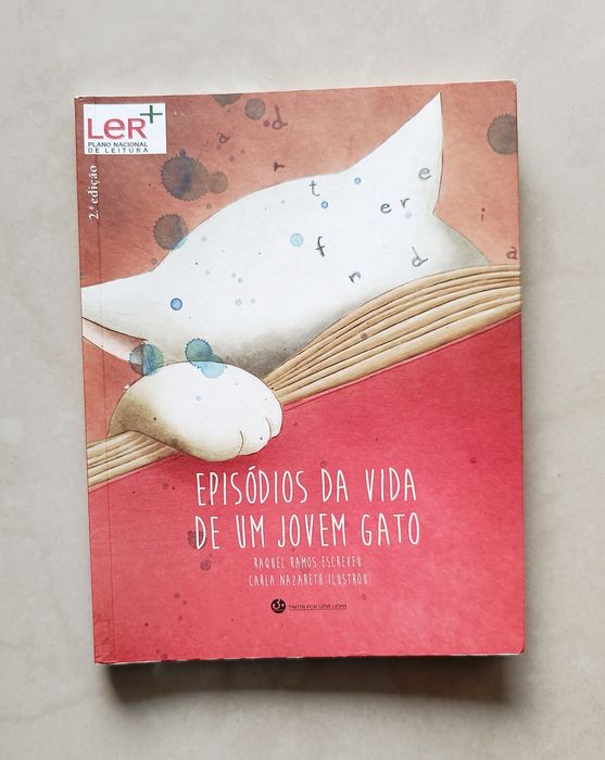 Livro "Episódios da vida de um jovem gato"