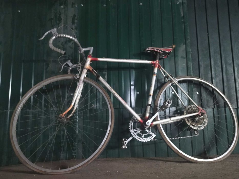 Bicicleta de estrada antiga