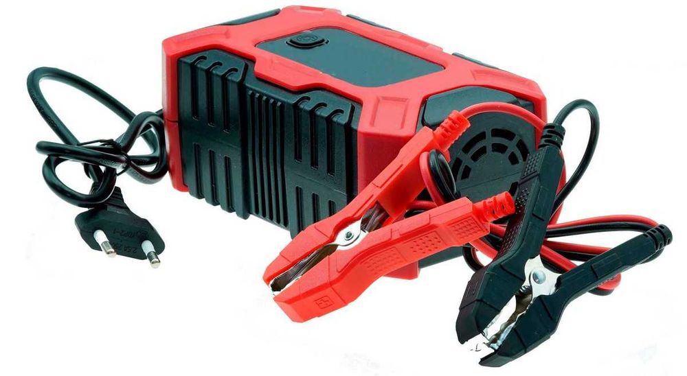Импульсное зарядное устройство E-Fast TK-300 12V6A, ins471