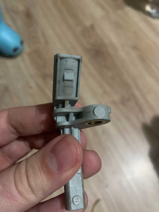 Датчик ABS (задній) VW