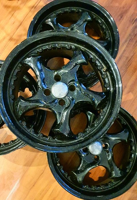 Sprzedam felgi rozmiar 17 do hondy ,Toyoty