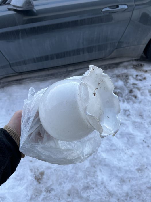 Białe klosze prl 4 sztuki