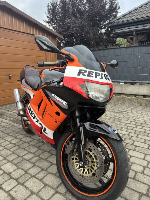 Honda CBR F3 PC31