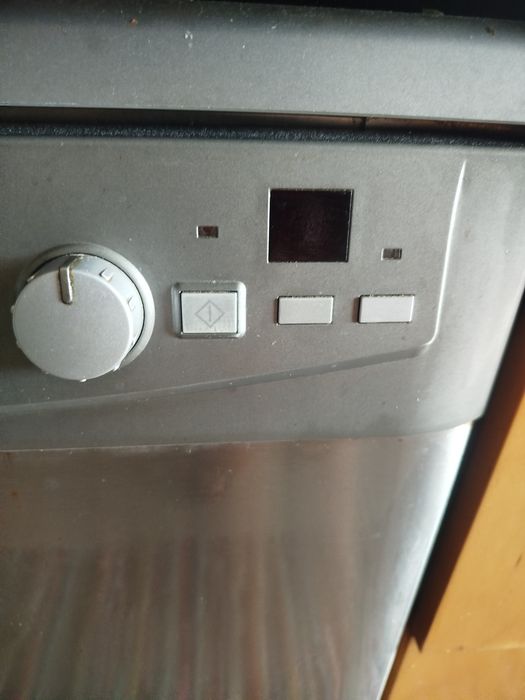 Máquina de lavar louça para peças