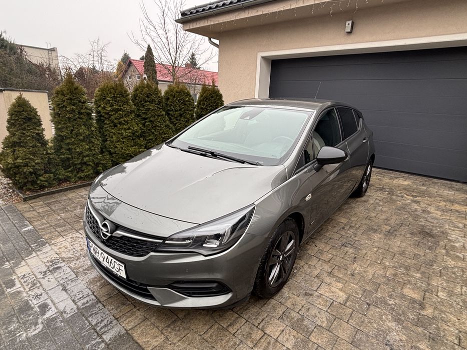 Opel Astra  design&tech
