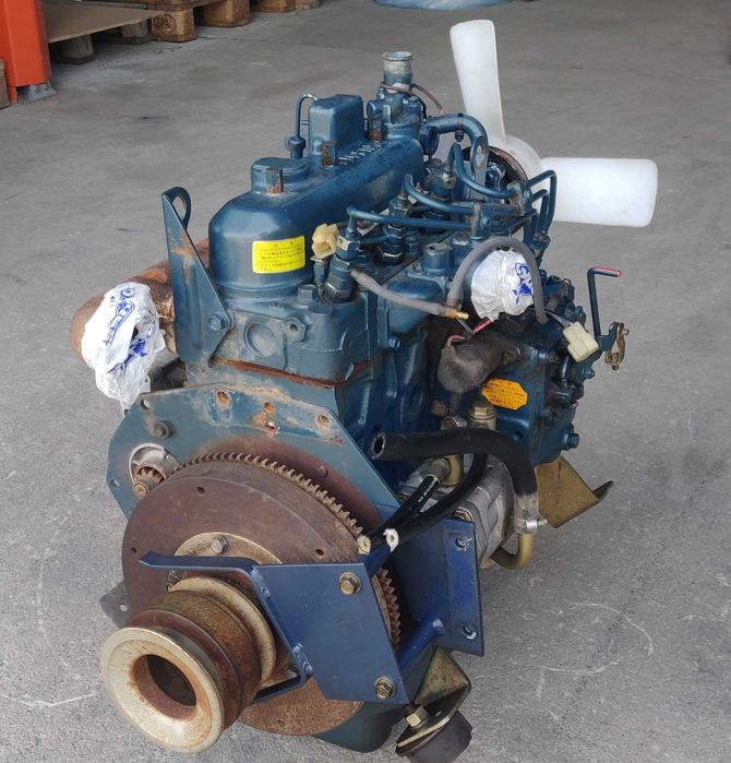 Silnik Kubota D905 poj 0,898L sprawdzony 3 cyl gwarancja rozruchowa