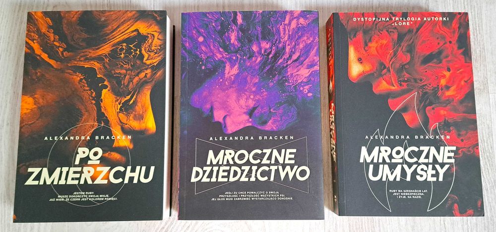 3x Alexandra Bracken Mroczne umysły  Po zmierzchu  Mroczne dziedzictwo