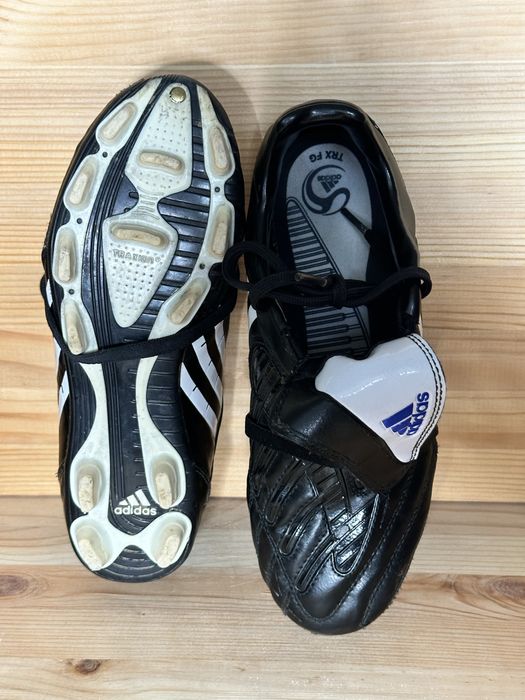 Дитяче взуття. Для дівчаток і хлопців