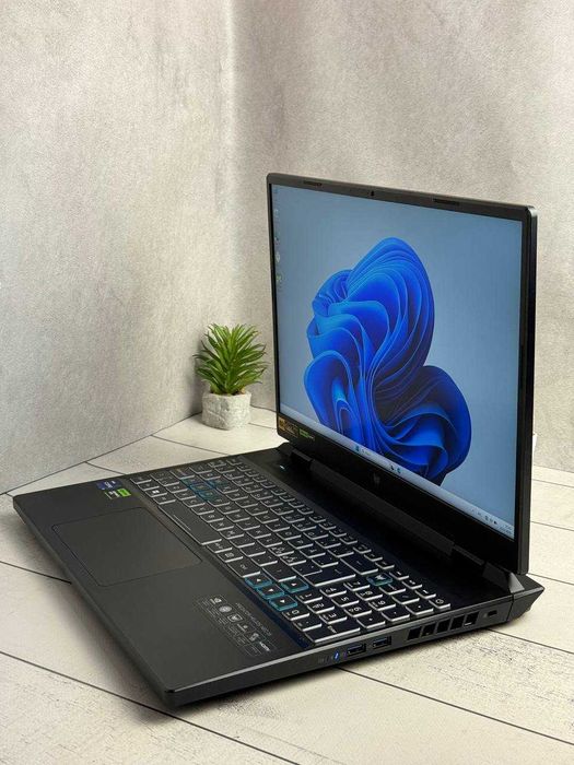 Acer Predator Helios Neo 16  i9-13900HX RTX 4070 32ram 1TB 165hz