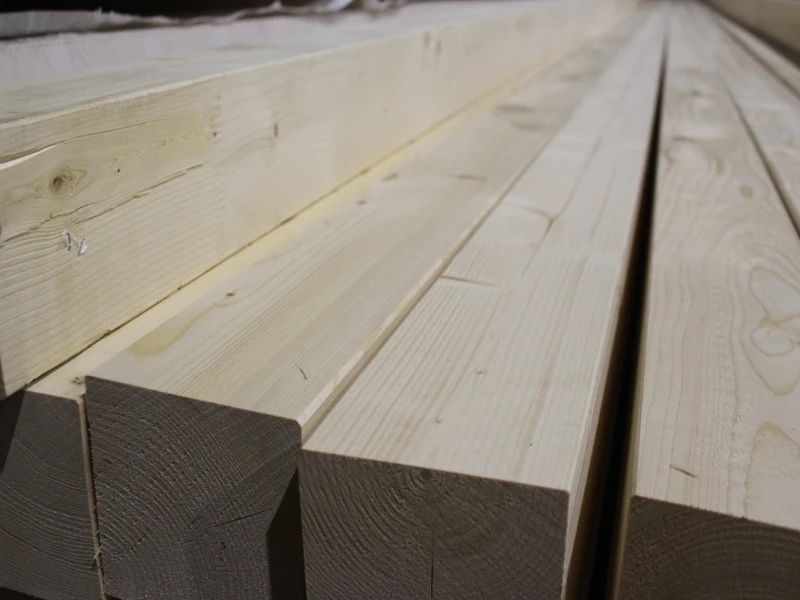 Kantówki, drewno konstrukcyjne KVH, C24