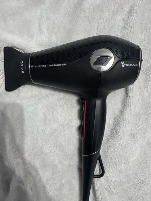 Професійний фен Rowenta CV613LF0